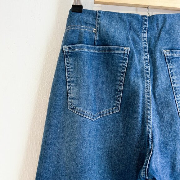 FREE PEOPLE We the Free Drapey A Line Flare Bell Bottom Pull On Jean in Blue 29 - Picture 7 of 12